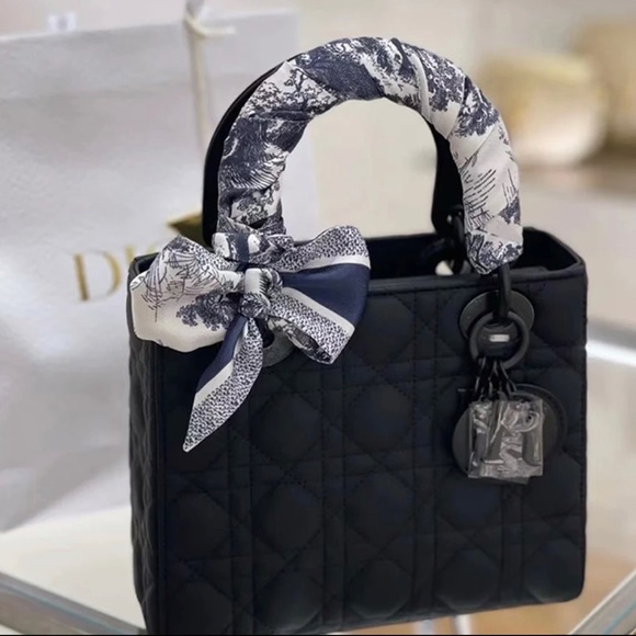 Chris French luxury style floral pattern Narrow Silk Scarf Multi-functional - Picture 2 of 7